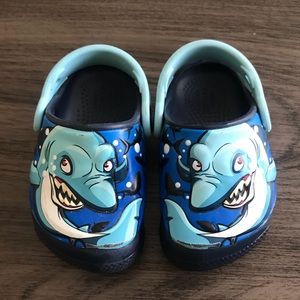 Toddler shark CROCS